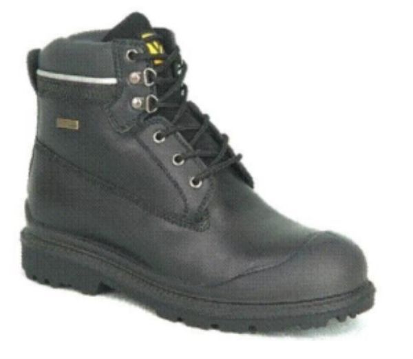 VA QUATTRO PU/RUBBER 300c SCUFFCAP SAFETY BOOT
